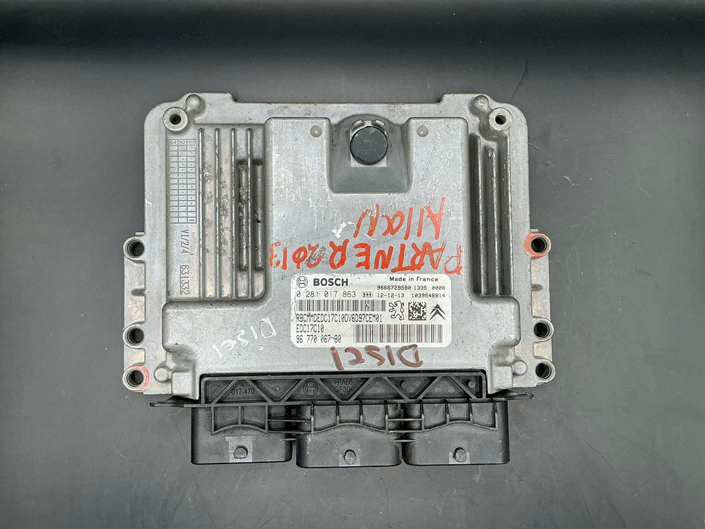 COMPUTADORA DE MOTOR PEUGEOT PARTNER 2013 1.6 HDI 9677006780