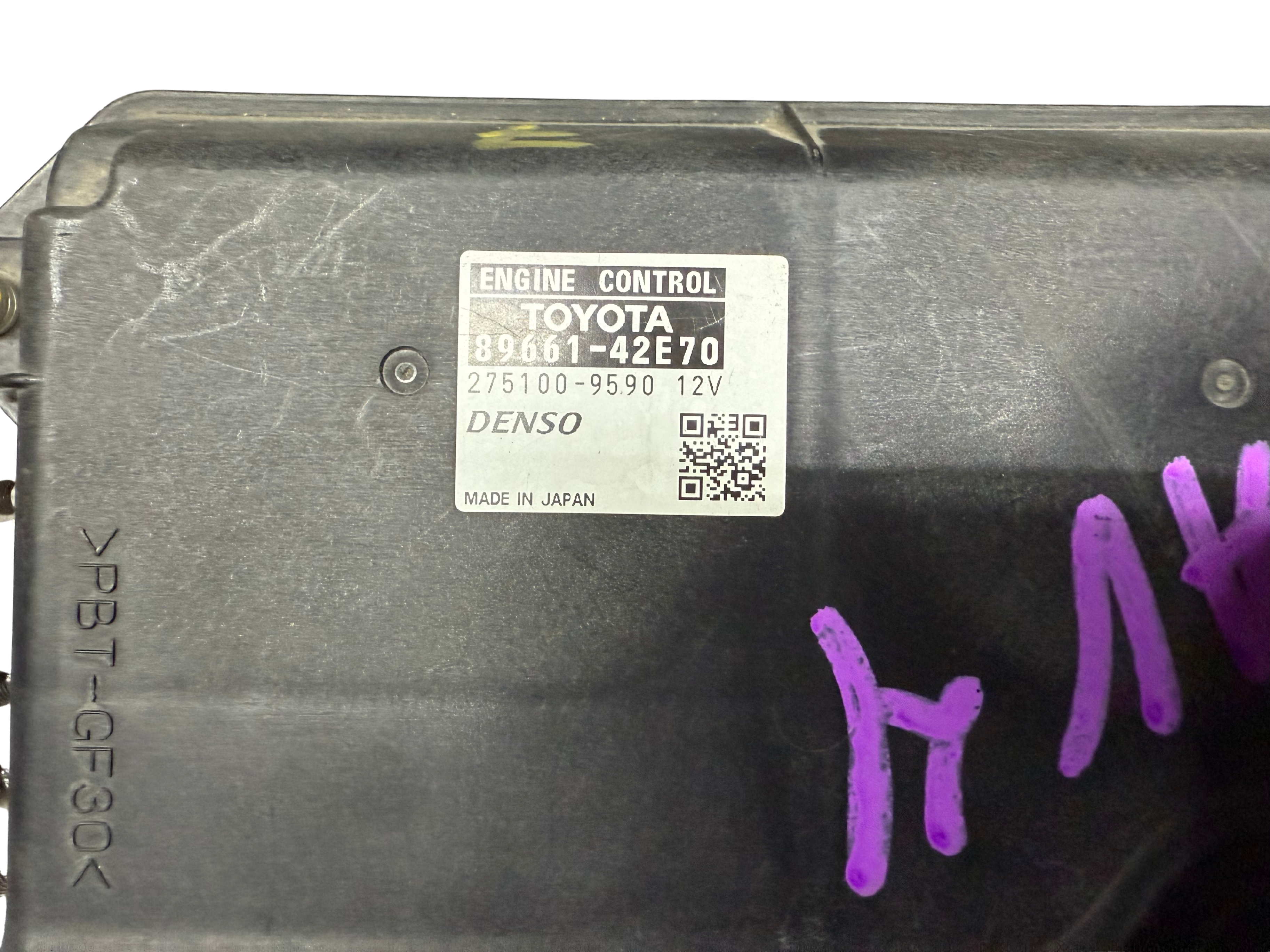 COMPUTADORA DE MOTOR TOYOTA RAV4 89661-42E70