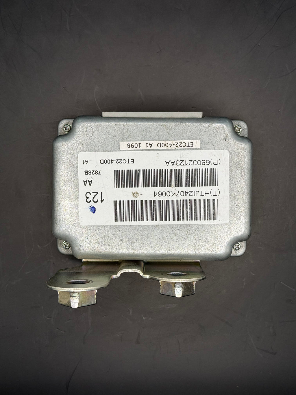 COMPUTADORA DE TRANSMISIÓN PATRIOT 2007-10 68032123AA