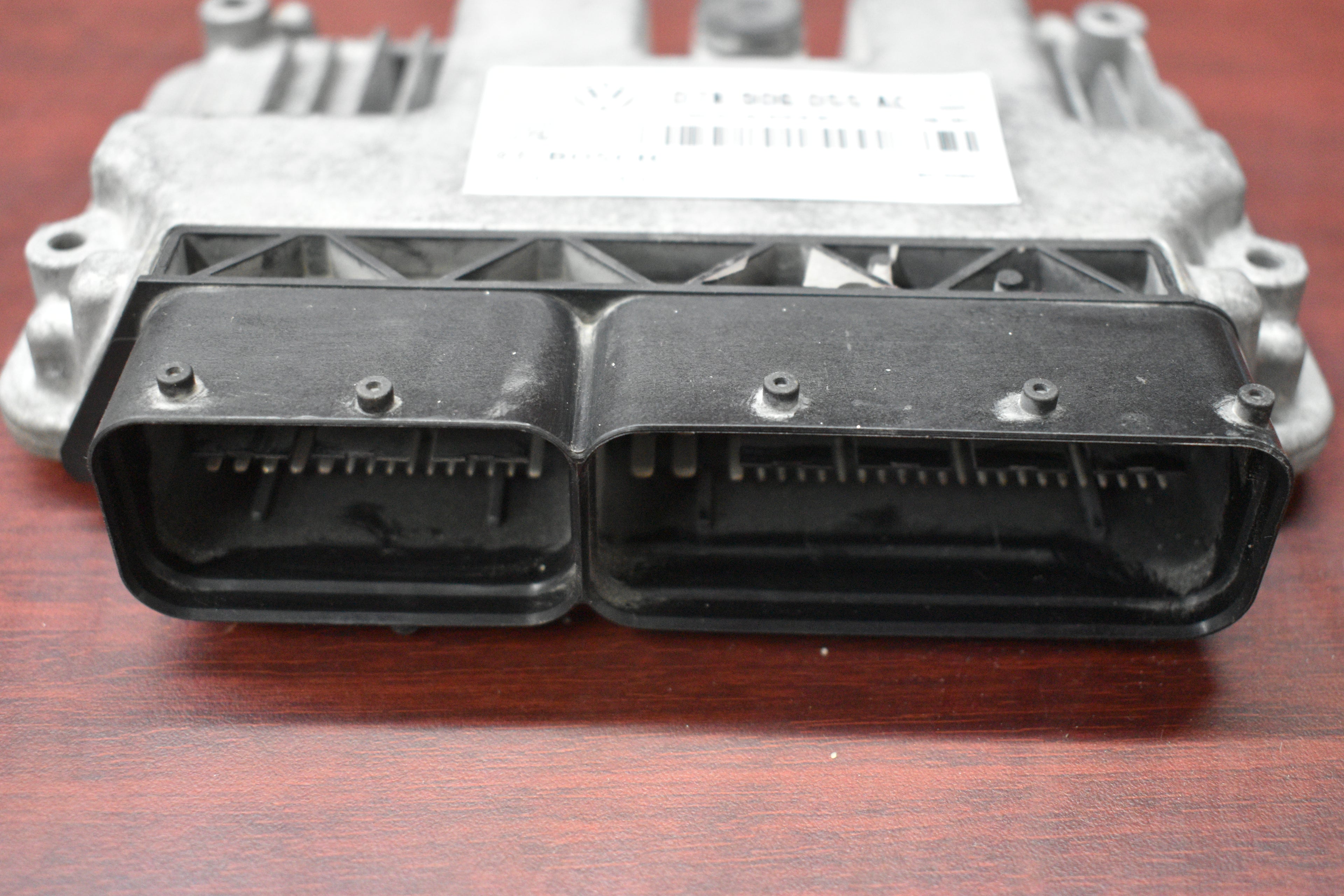 COMPUTADORA DE MOTOR VW 07K906055AC ME17.5