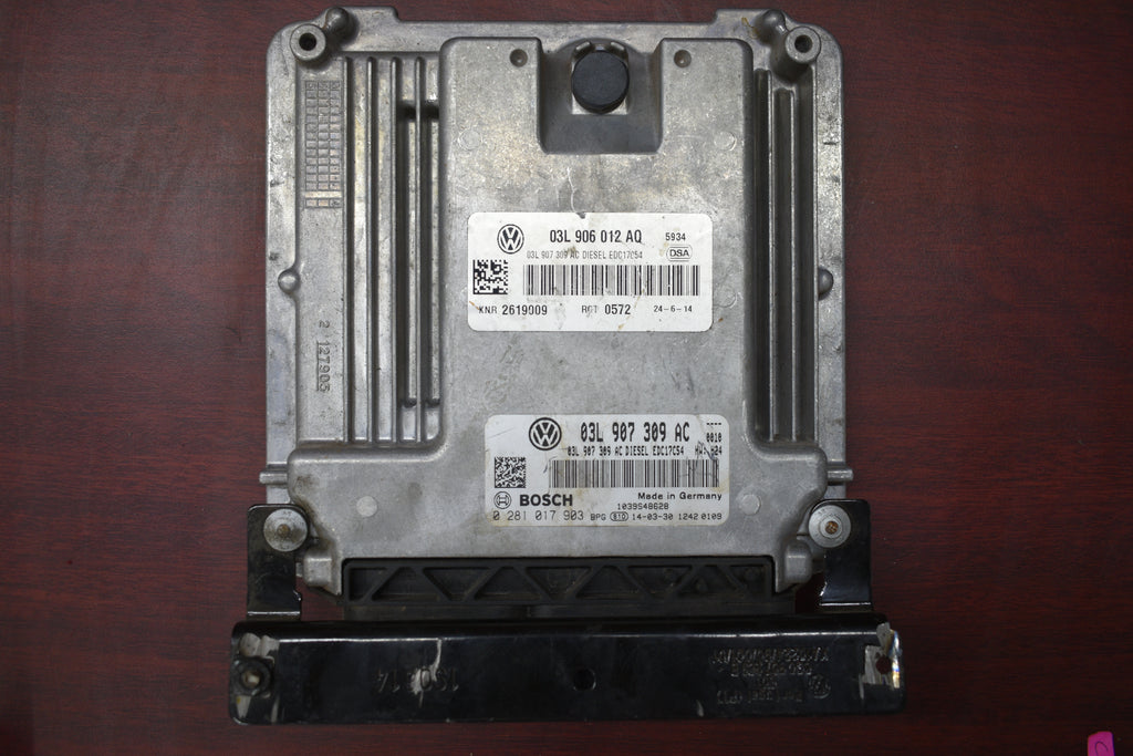 COMPUTADORA DE MOTOR VW 03L907309AC EDC17C54