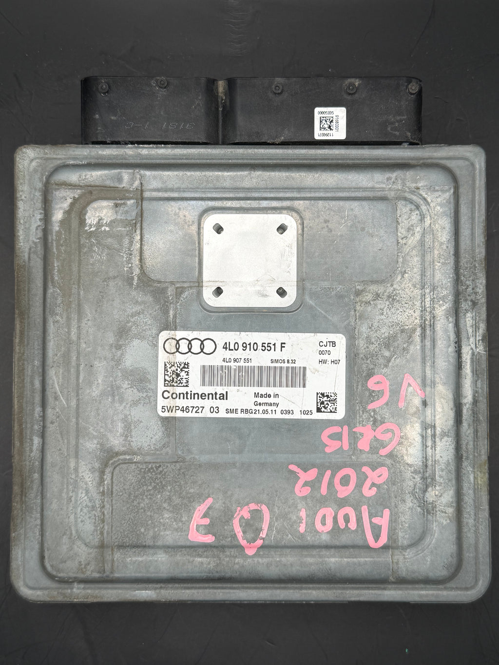 COMPUTADORA DE MOTOR AUDI Q7 2012 4L0910551F