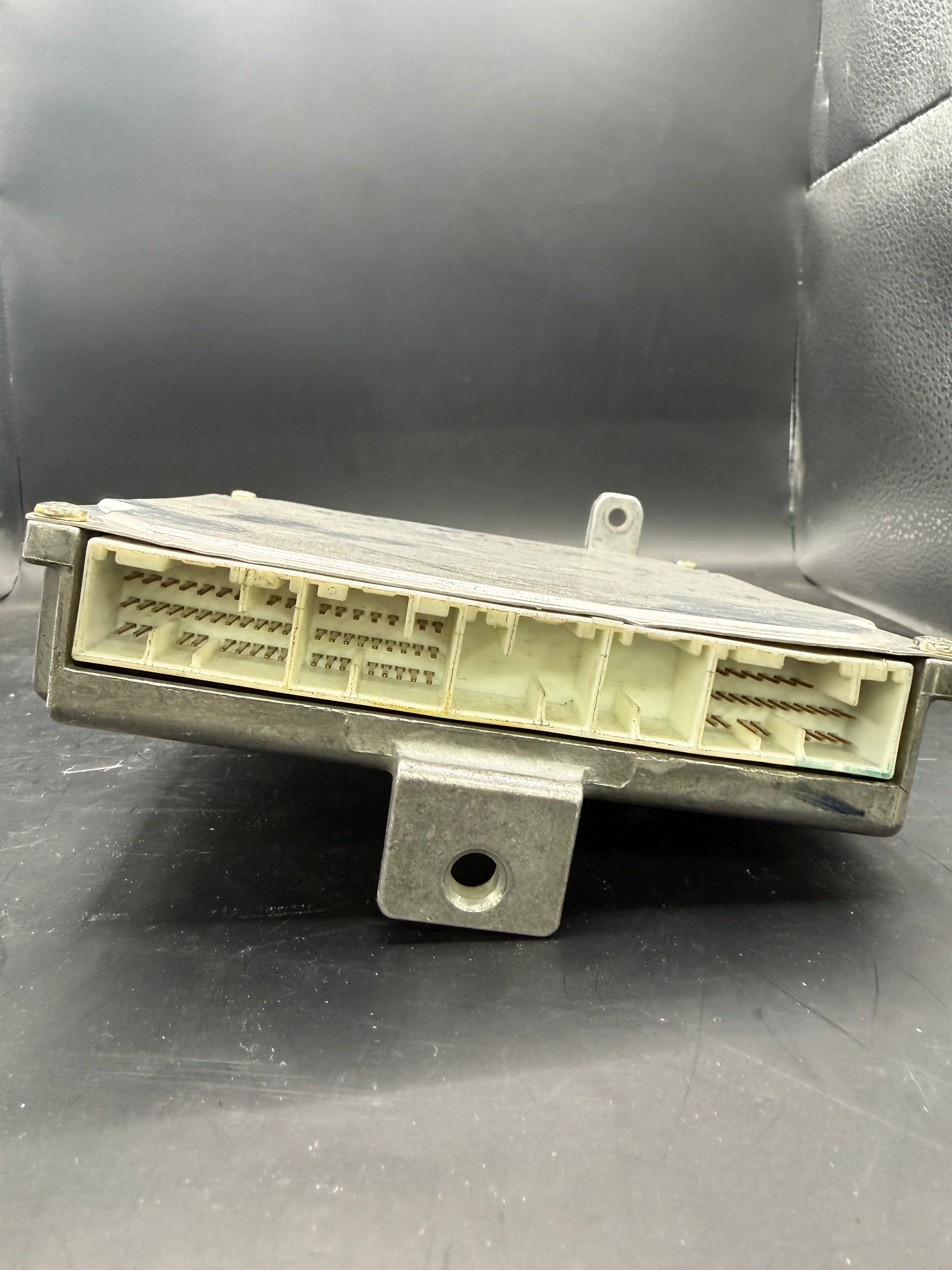 COMPUTADORA DE MOTOR HONDA CIVIC1.7 STD 37820-PLR-K02