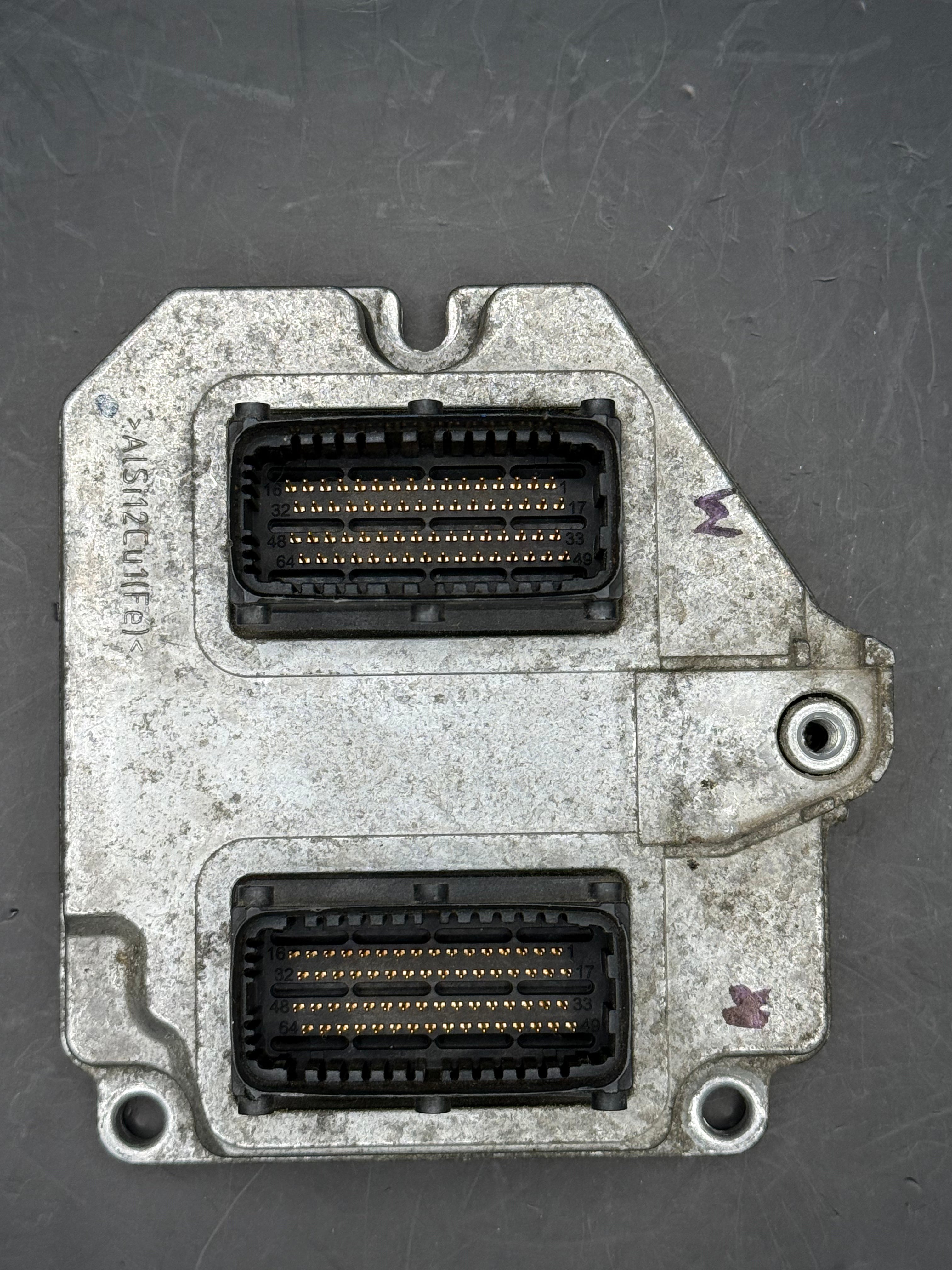COMPUTADORA DE MOTOR CHEVROLET ASTRA H 55559272 SIMTEC71.6