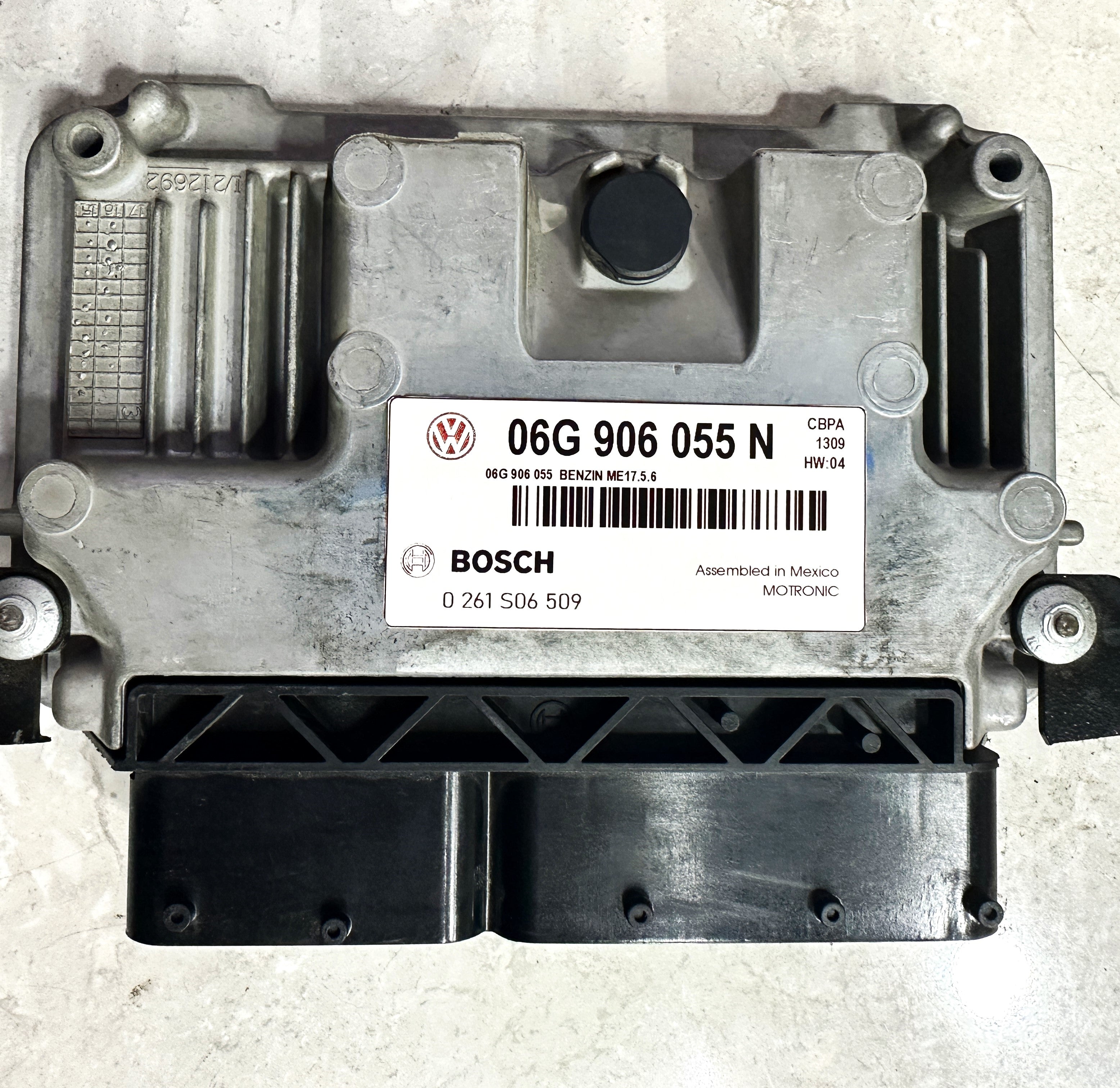 COMPUTADORA DE MOTOR VW 06G906055N ME17.5.6